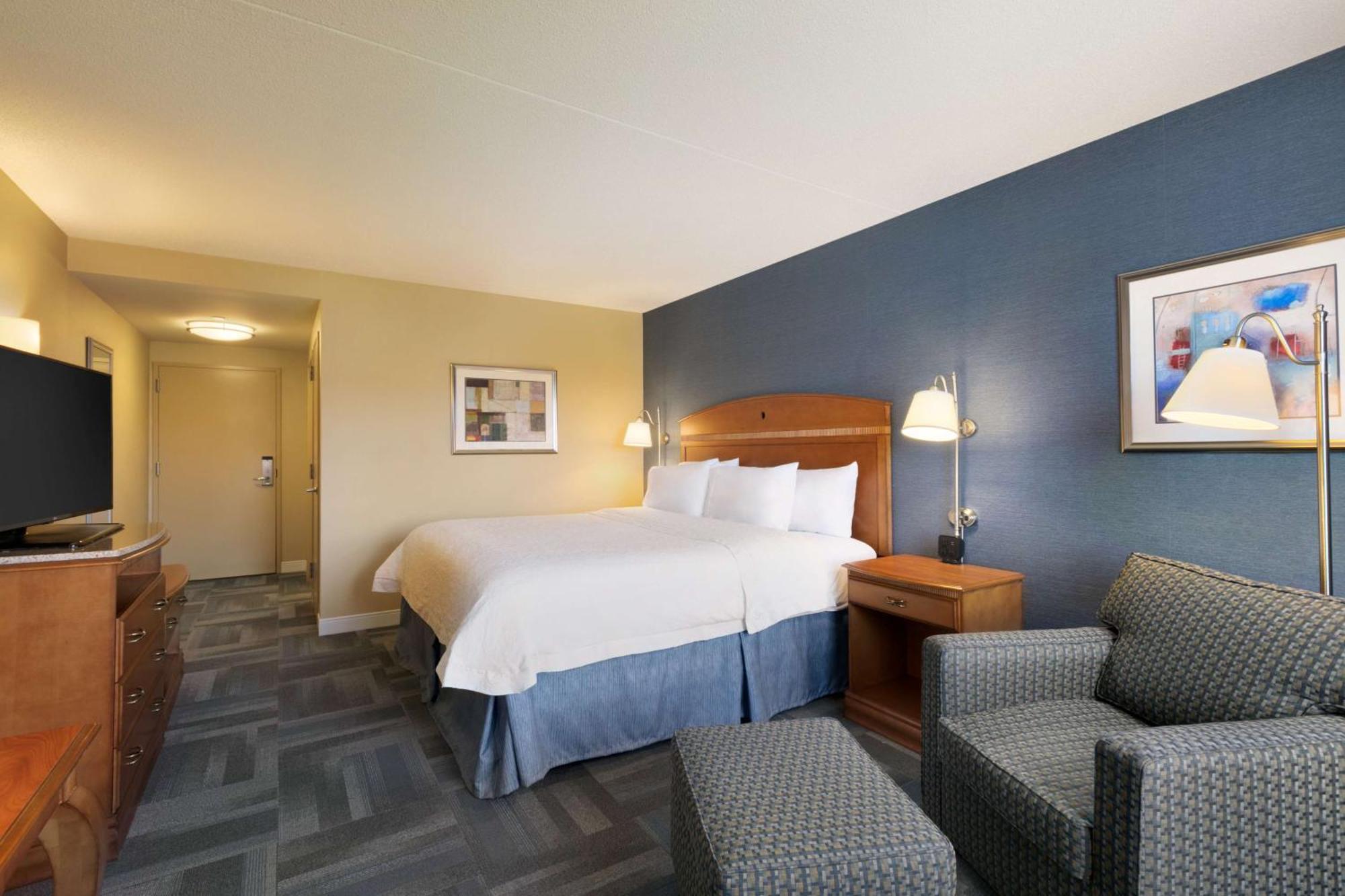 Hampton Inn New York - Laguardia Airport Buitenkant foto