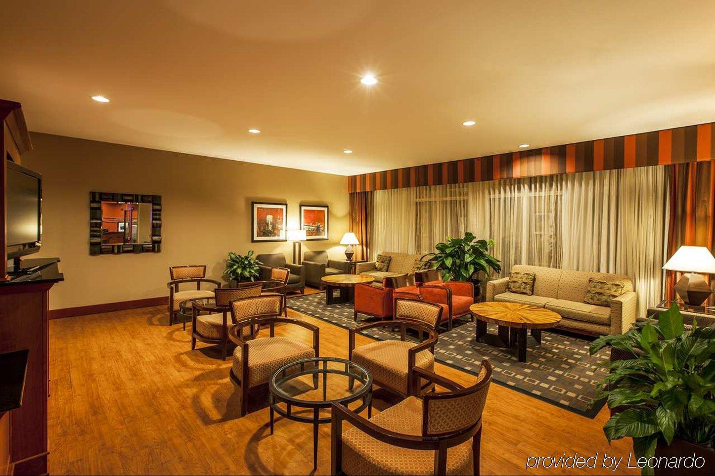 Hampton Inn New York - Laguardia Airport Buitenkant foto